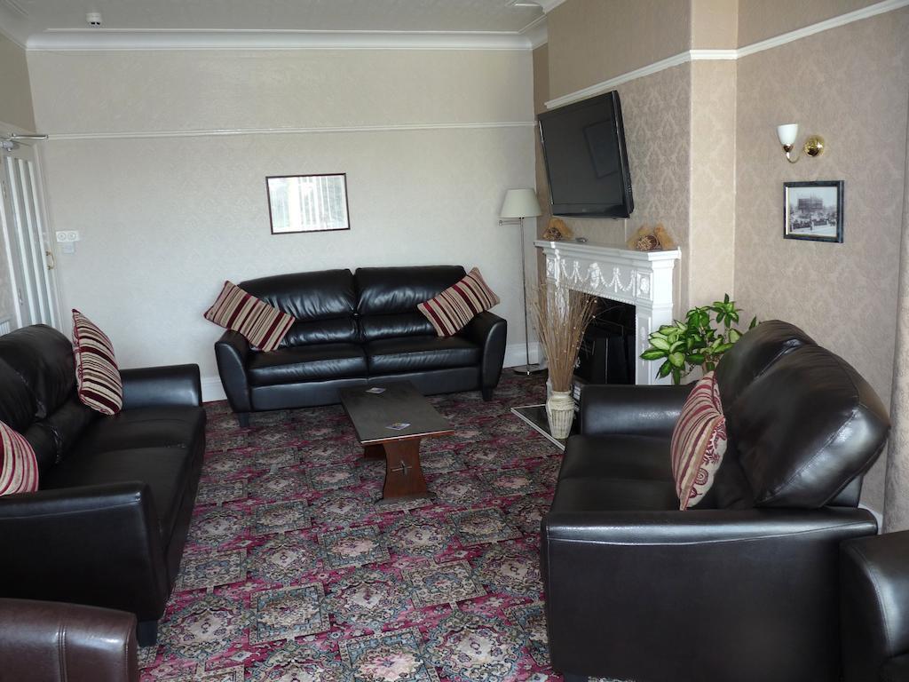 Moorings Hotel Blackpool Bagian luar foto