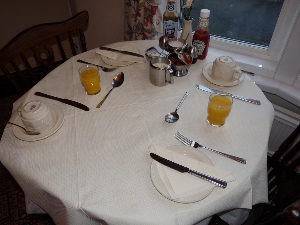 Moorings Hotel Blackpool Bagian luar foto